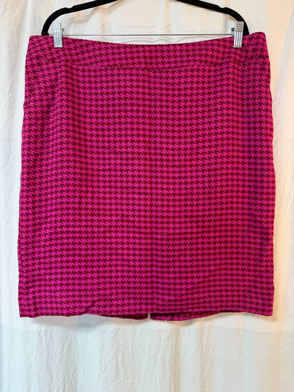 Houndstooth Pencil Skirt with Pockets